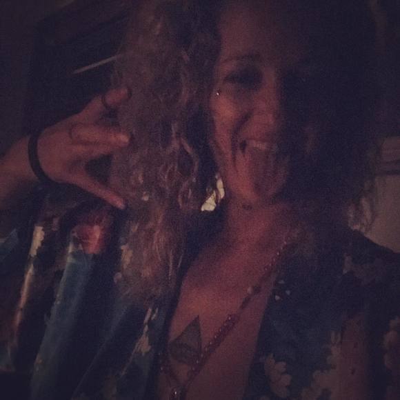 Meet your Posher, Raji - Picture 1 of 1